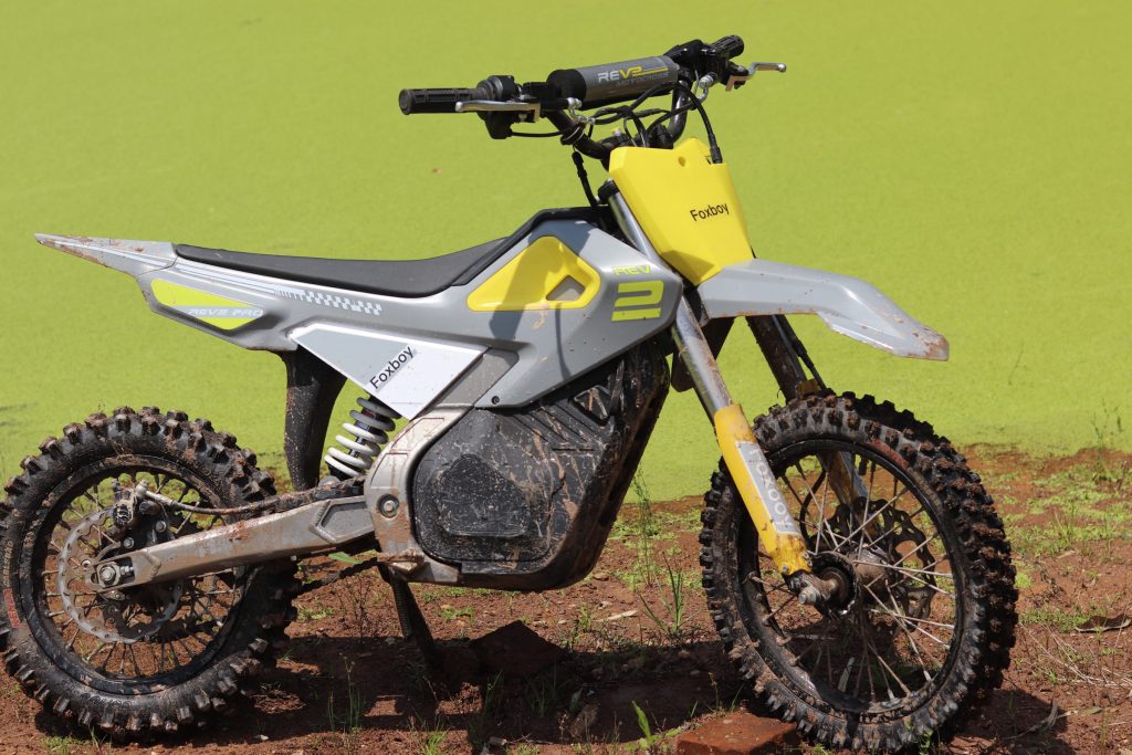 Conseils utiles pour rouler en Pit Bike électrique en été 1 20240613114302 2024 06 13 11 43 48 508599